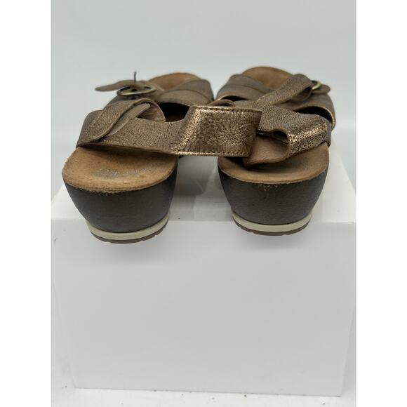 Women's Strappy Bronze Sandals Dansko Size 41 Preowned - Picture 5 of 6